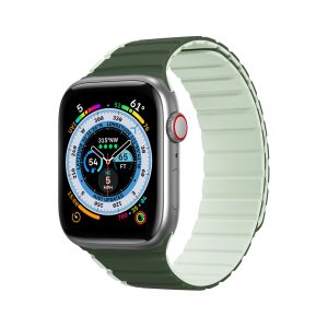 Magnetic Strap for Apple Watch SE, 8, 7, 6, 5, 4, 3, 2, 1  – Green