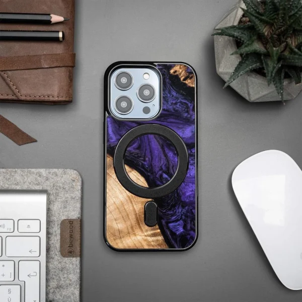 Wood and Resin Case for iPhone 14 Pro MagSafe Bewood Unique Violet - Purple and Black