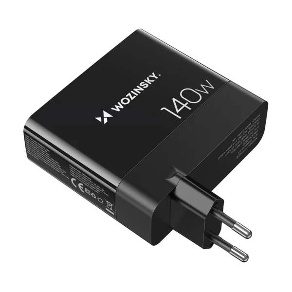 CGWCB 140W GaN wall charger 3 x USB-C / 2 x USB-A - black