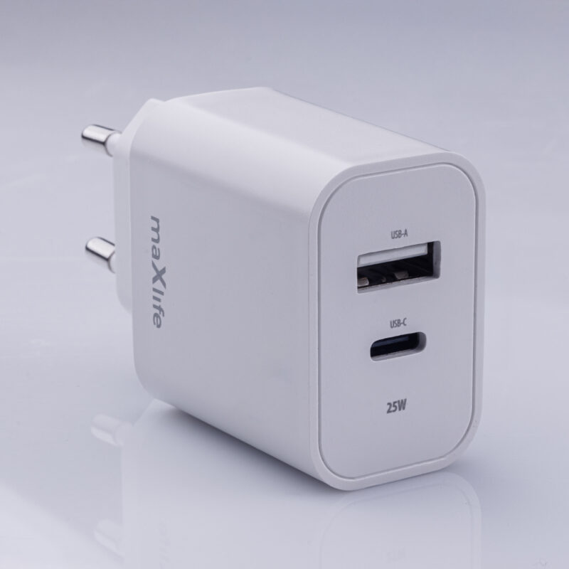 Maxlife MXTC-06-25AC PD QC charger 1x USB-C 1x USB 25W white - Bild 4