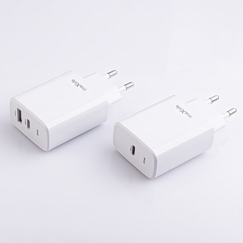 Maxlife MXTC-10-20AC PD QC charger 1x USB-C 1x USB 20W white - Bild 12