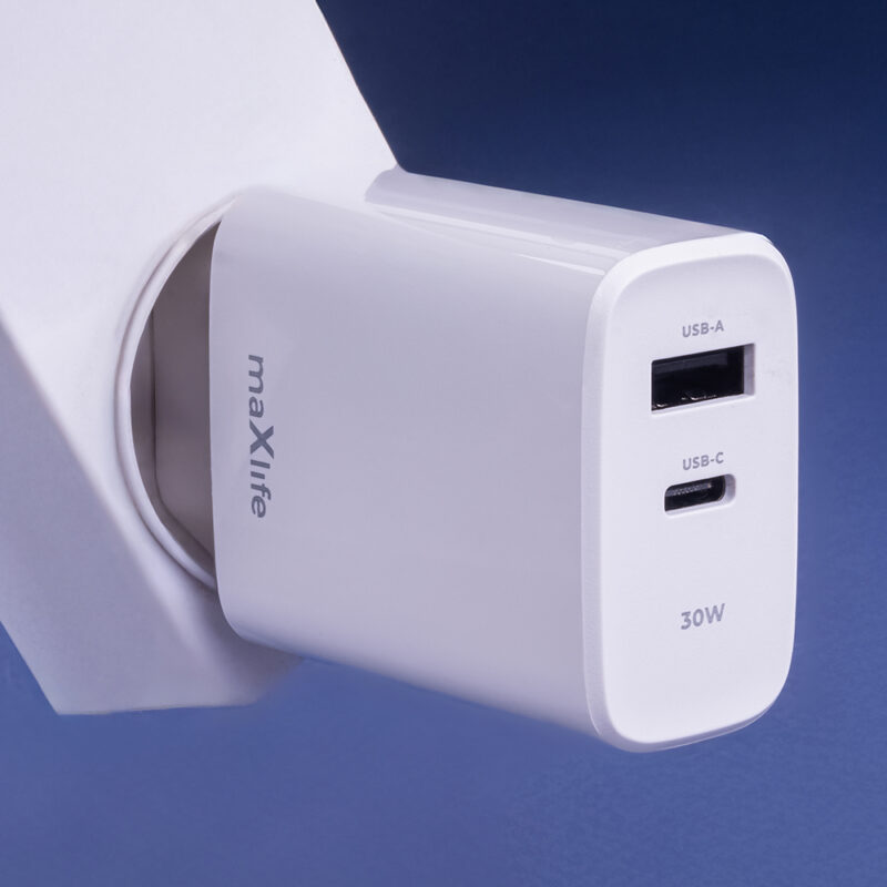 Maxlife MXTC-10-30AC PD QC charger 1x USB-C 1x USB 30W white - Bild 5