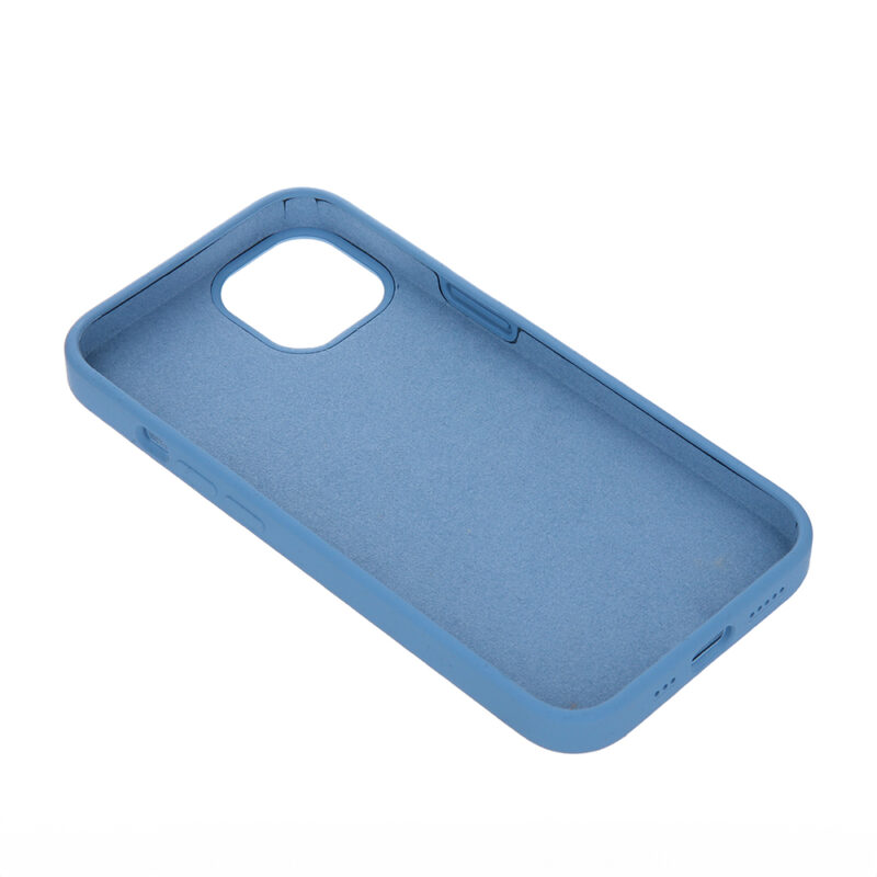 Solid Silicon case for iPhone 11 light blue - Bild 5