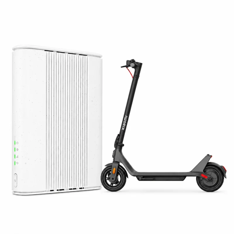 Zyxel 5G-router NR5111 tillsammans med Xiaomi Scooter 4 Lite 2nd gen Zyxel 5G router NR5111 tillsammans med Xiaomi Scooter 4 Lite 2nd gen