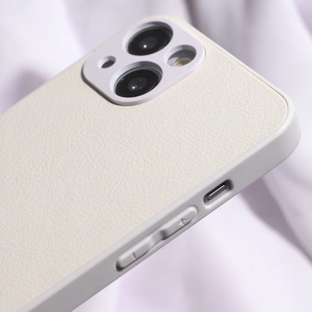 Svart och vitt skal till Samsung Galaxy A34 5G vit