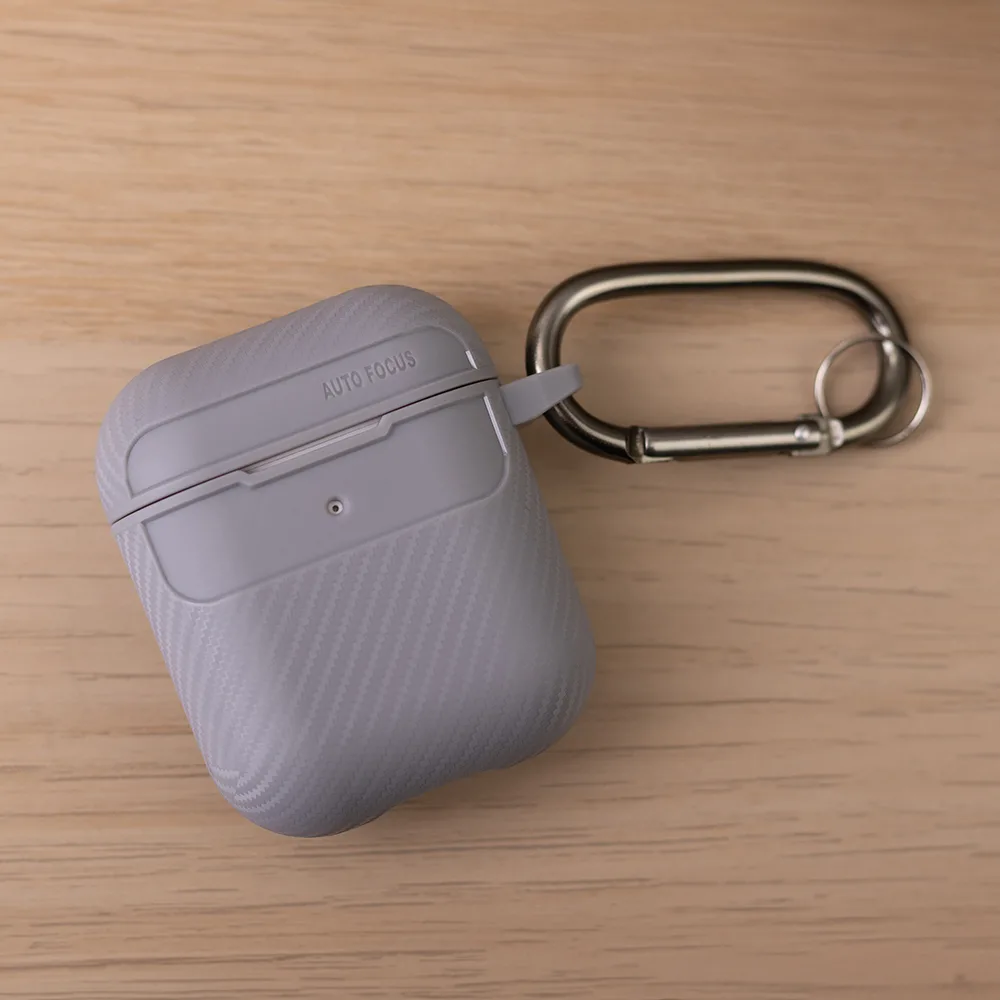 Kol-fodral för Airpods 4 i grått
