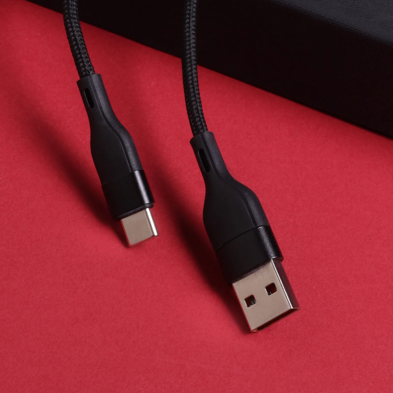 Maxlife MXUC-07 cable USB – USB-C 1,0 m 3A black nylon