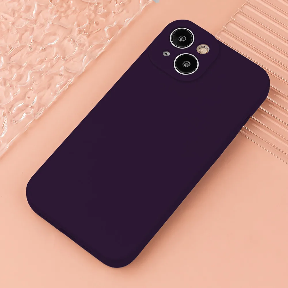 Silikonfodral för iPhone 16 Plus 6,7″ i plommonfärg