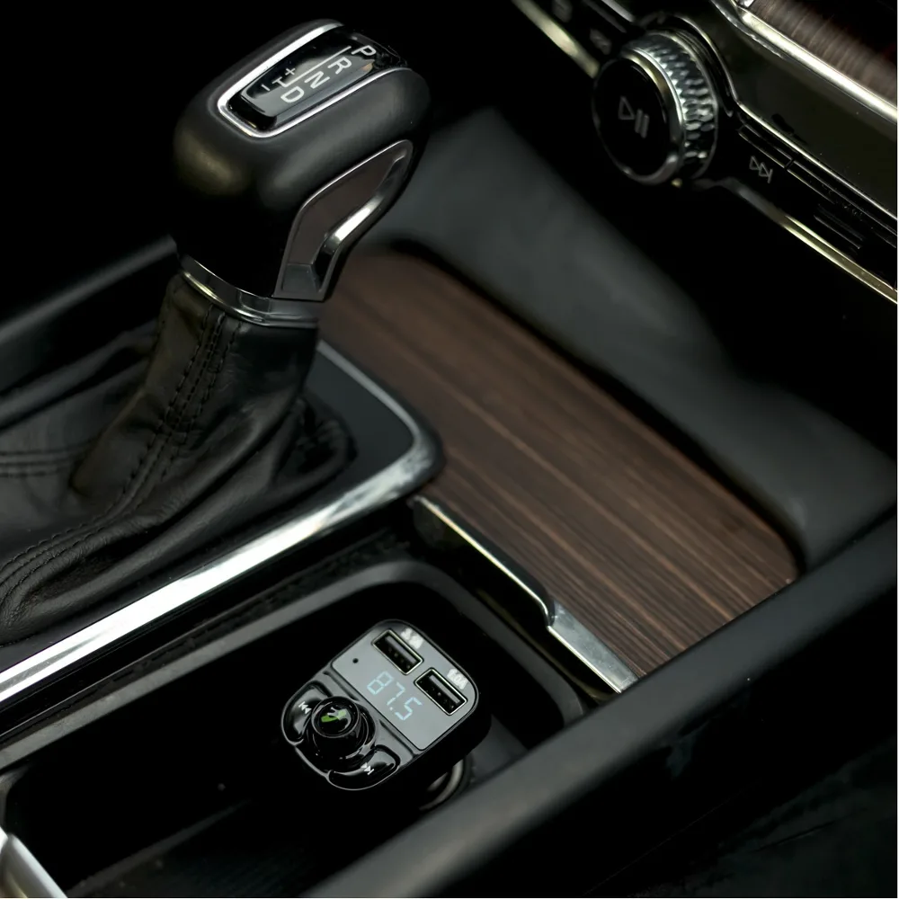 Forever FM transmitter Bluetooth TR-330 black