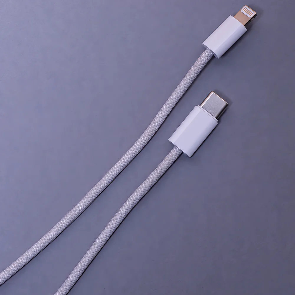 Maxlife MXUC-06 cable USB-C – Lightning 1,0 m 20W grey nylon