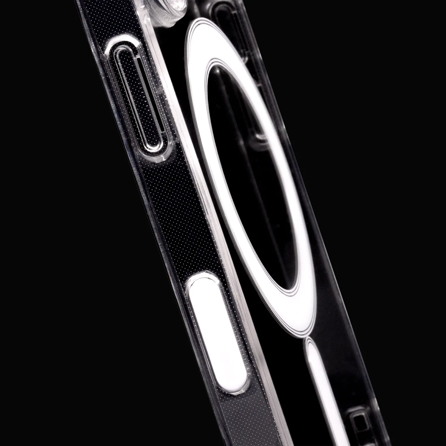 Anti Shock 1,5 mm Mag-fodral för iPhone 16 Plus 6,7″ transparent med stort hål + knapp