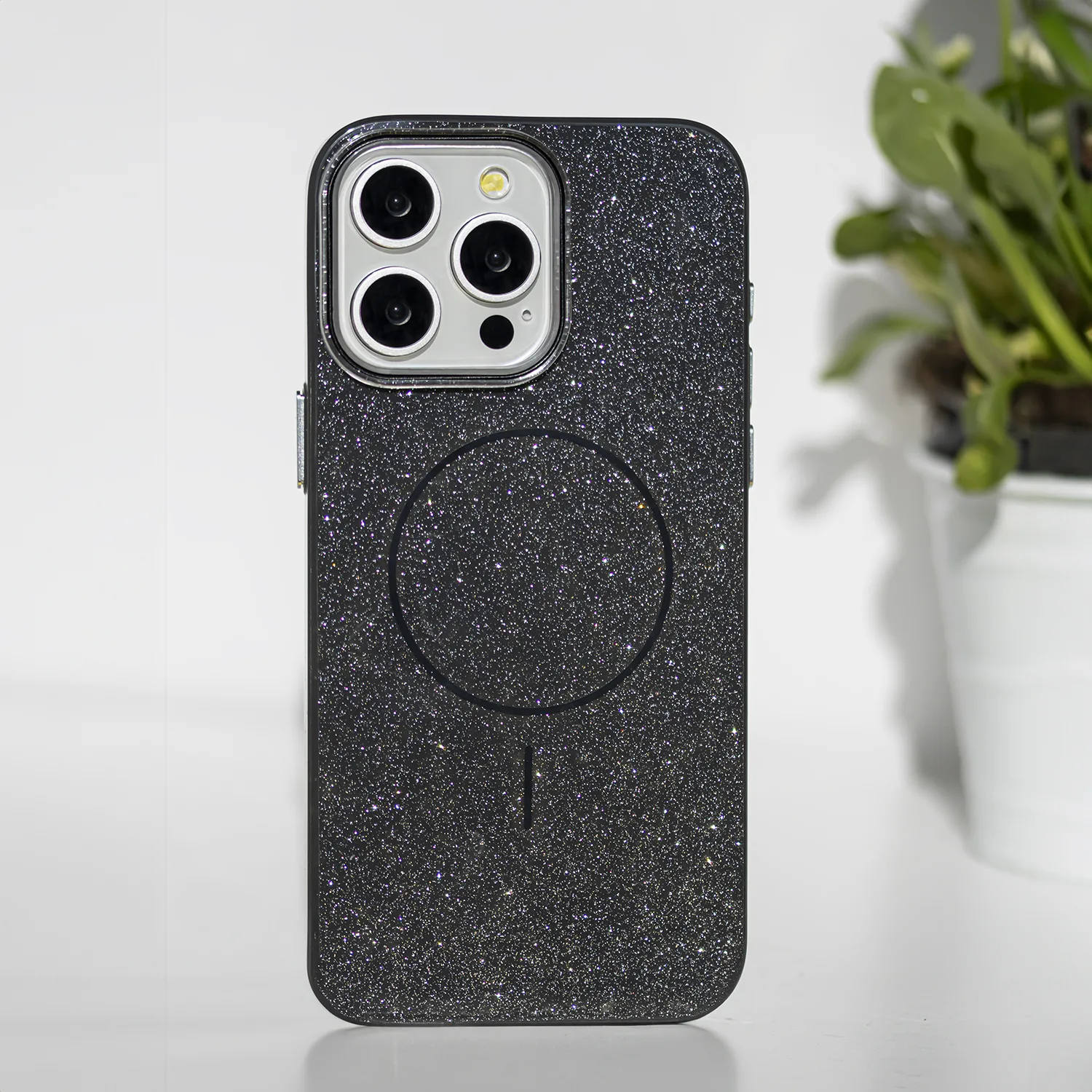 Glitter Thin Mag case for iPhone 16 Pro 6,3″ black