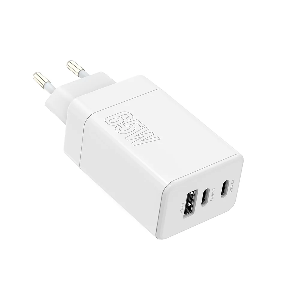 Maxlife MXTC-08-65ACC PD QC charger 2x USB-C 1x USB 65W white