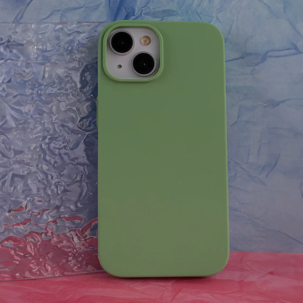 Solid silikonfodral för iPhone 15 Pro 6,1″ ljusgrön
