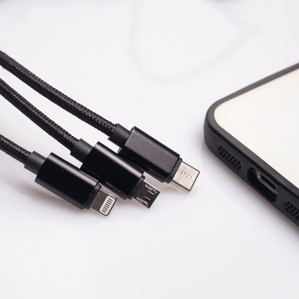 Maxlife 3in1 cable USB – Lightning + USB-C + microUSB 1,0 m 2,1A black nylon