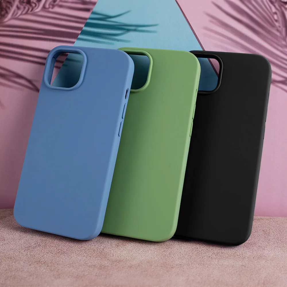 Solid silikonfodral för iPhone 15 Pro 6,1″ ljusgrön