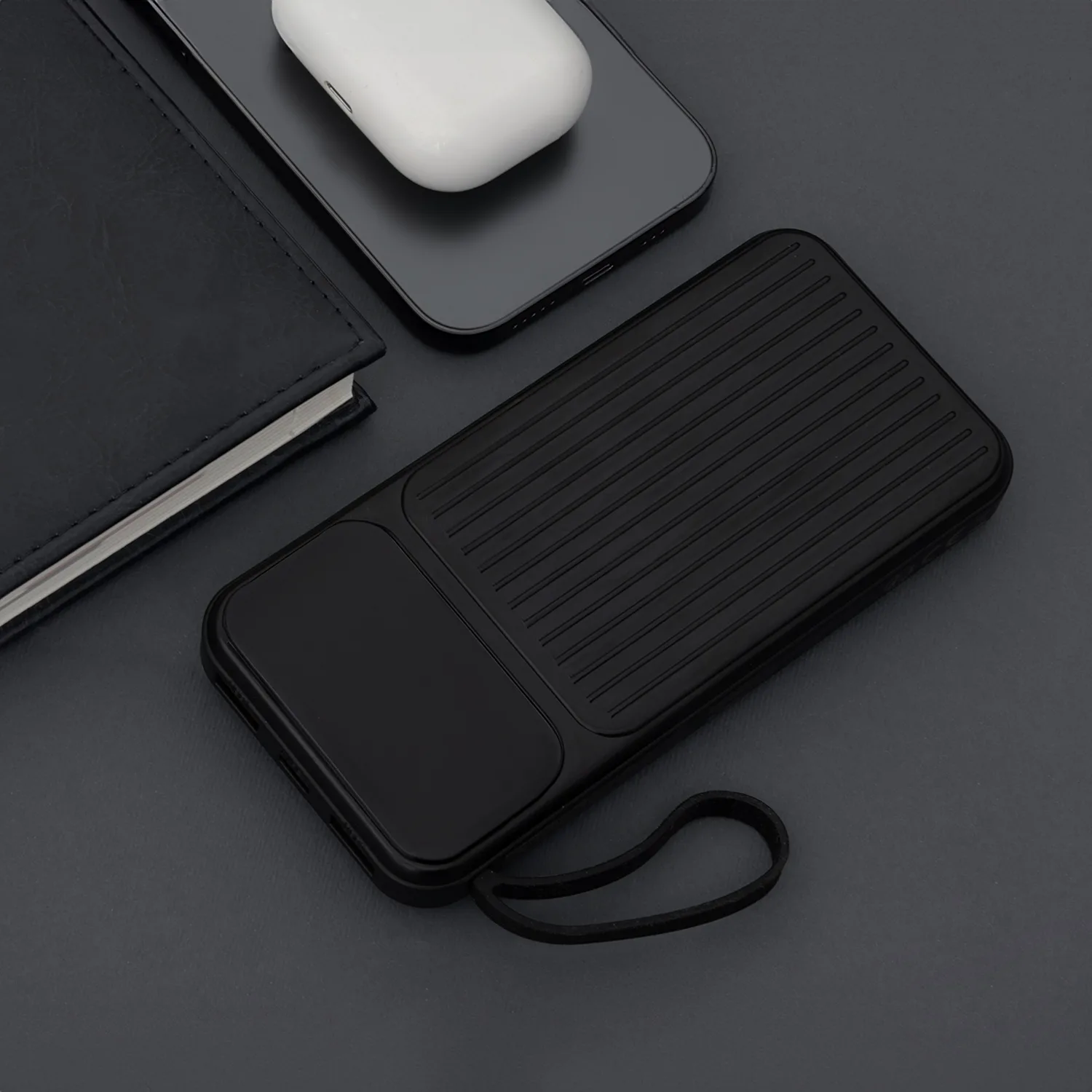 Maxlife power bank with built-in cables MXPB-06 PD QC 22,5W 10000 mAh black