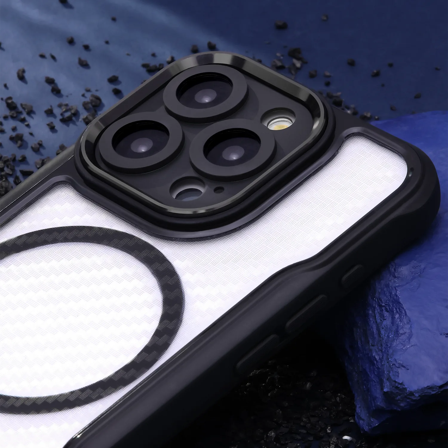 Defender Carbon Mag case for iPhone 16 Pro 6,3″ black