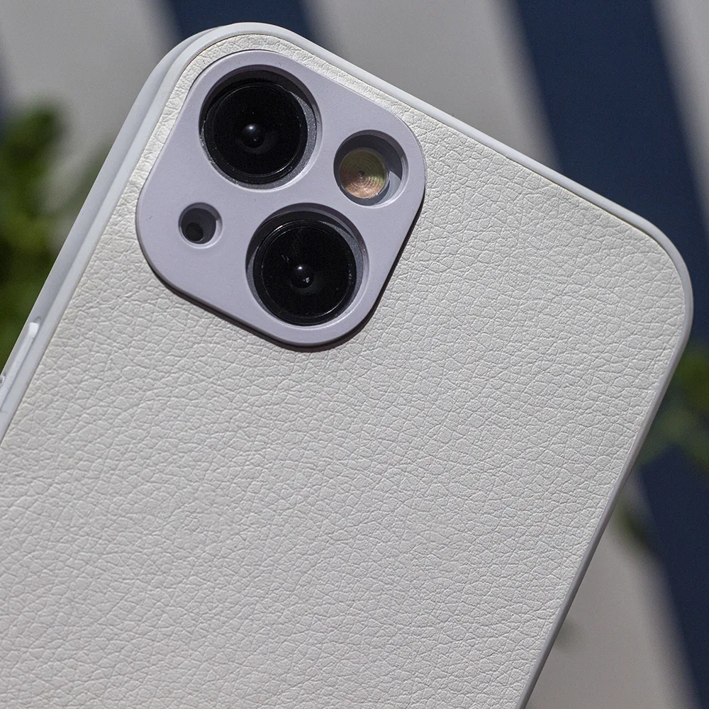 Svart och vitt skal till Samsung Galaxy A34 5G vit