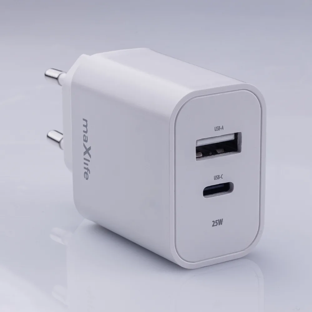 Maxlife MXTC-06-25AC PD QC charger 1x USB-C 1x USB 25W white