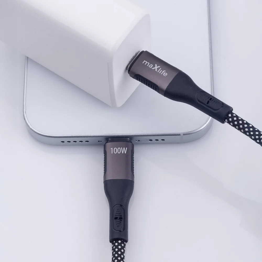 Maxlife MXUC-11 magnetic cable USB-C – USB-C 1,0 m 100W black nylon