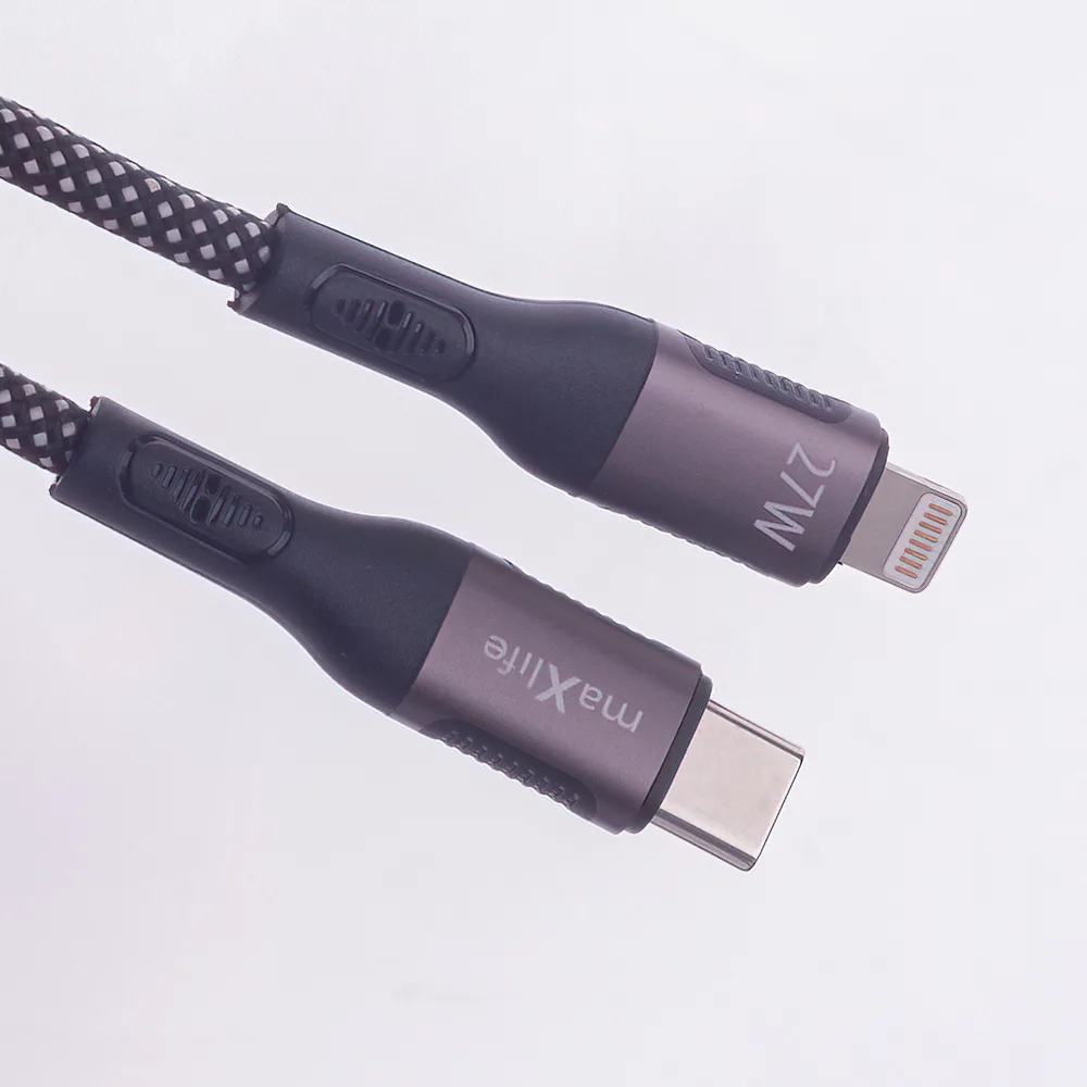 Maxlife MXUC-11 magnetic cable USB-C – Lightning 1,0 m 27W black nylon
