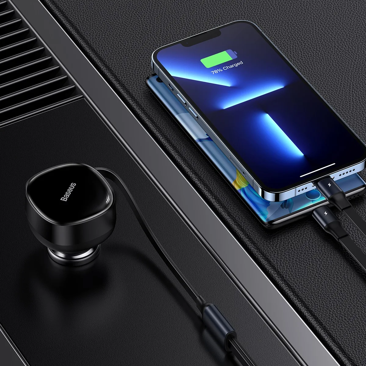 Baseus biladapter Enjoyment Retractable 2w1 30W svart med kabel 1x USB-C 1x Lightning